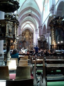 ドイツ、ブロンバッハ修道院での演奏会の際の1枚