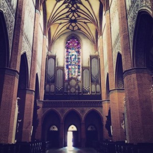 ポーランドのペルプリン国際オルガンフェスティバルに招待され、大聖堂で演奏させて頂きました。