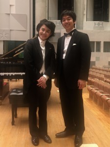 岩国での最終公演を終えたあと、指揮者の田中祐子さんと舞台上にて