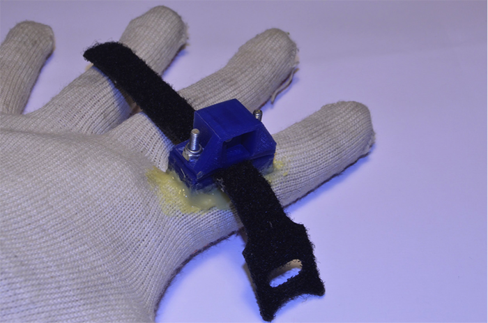 arduino bluetooth gloves
