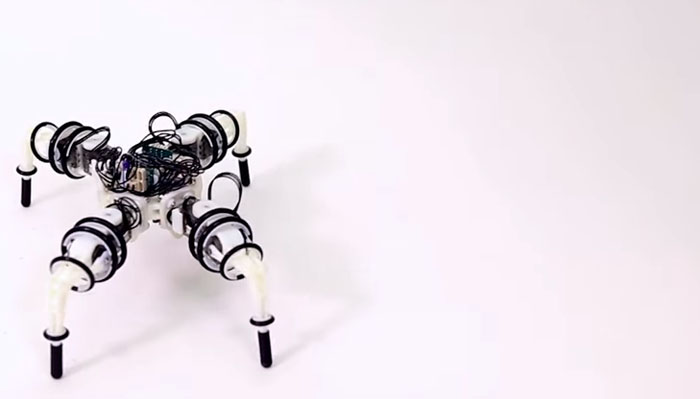 robotics-snapbot-multiple-legs
